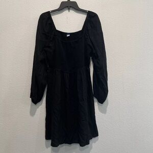 Women’s old navy black dress